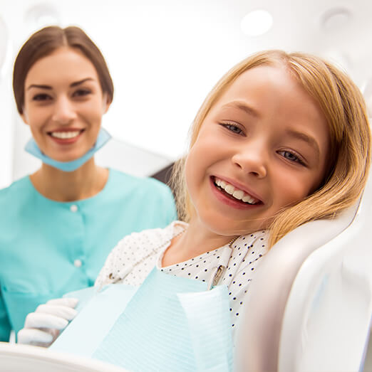 girl at the dentist